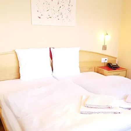 Europa - Kein Personenaufzug - No Elevator Hotel