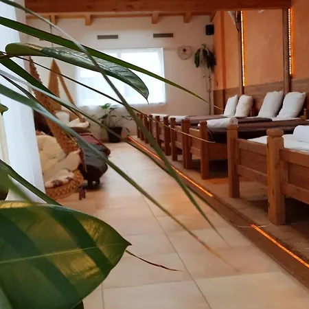 Europa Hotell 2*